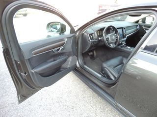 Volvo V90 Cross Country 2019 2.0 D4 AWD-Turbo Diesel-190 P.S.-Automatic-Full Extra!-thumb-17