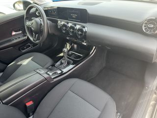 Mercedes-Benz A 160 2018-thumb-38