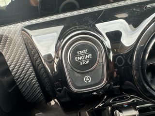 Mercedes-Benz A 160 2018-thumb-20