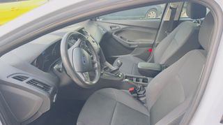 Ford Focus 2016-thumb-63