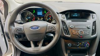 Ford Focus 2016-thumb-38