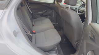 Ford Focus 2016-thumb-50