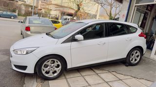 Ford Focus 2016-thumb-21