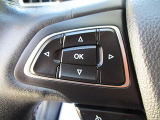 Ford Kuga 2017 1.5 TDCI ST-LINE-thumb-9