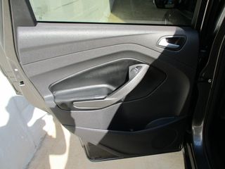Ford Kuga 2017 1.5 TDCI ST-LINE-thumb-33