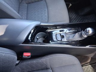 Toyota C-HR 2019 1.8 HYBRID CLUB BI TONE-thumb-6