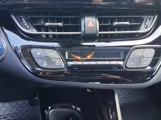 Toyota C-HR 2019 1.8 HYBRID CLUB BI TONE-thumb-16