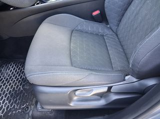 Toyota C-HR 2019 1.8 HYBRID CLUB BI TONE-thumb-18
