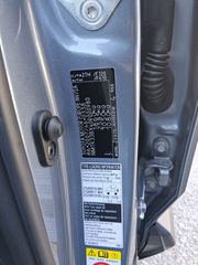 Toyota C-HR 2019 1.8 HYBRID CLUB BI TONE-thumb-20