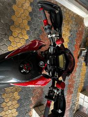 Ducati Hypermotard 1100 2011 EVO-thumb-2