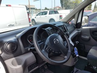 Nissan NV 200 2017-thumb-21
