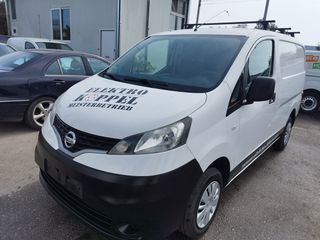 Nissan NV 200 2017-thumb-2