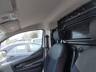 Nissan NV 200 2017-thumb-16