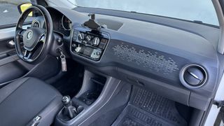 Volkswagen Up 2017-thumb-30