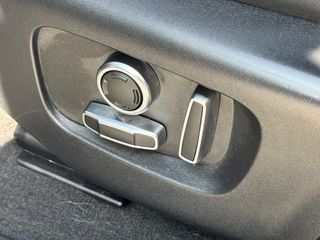 Land Rover Range Rover Evoque 2022 D200S R-DYNAMIC-thumb-25