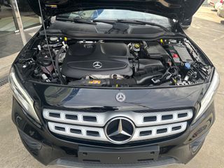 Mercedes-Benz GLA 180 2019 AMG PACKET-thumb-18