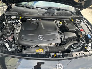 Mercedes-Benz GLA 180 2019 AMG PACKET-thumb-19