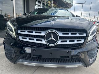 Mercedes-Benz GLA 180 2019 AMG PACKET-thumb-20