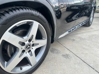Mercedes-Benz GLA 180 2019 AMG PACKET-thumb-22