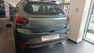 Dacia Sandero 2026 Stepway Extreme 100hp-thumb-1