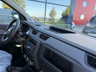 Renault Express 2021 1.5-thumb-27
