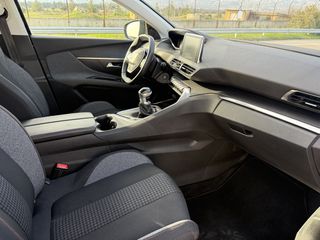 Peugeot 3008 2021 1.5 BLUEHDI 130 S&S BUSINESS-thumb-14