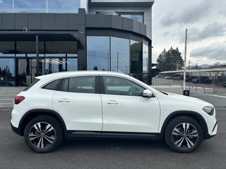 Mercedes-Benz GLA 200 2025-thumb-3