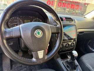 Skoda Octavia 2008 1.8 20V TURBO-thumb-11