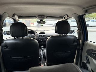 Renault Clio 2002-thumb-7