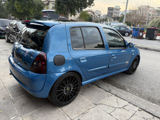 Renault Clio 2002-thumb-17