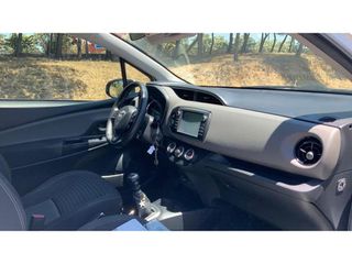 Toyota Yaris 2019 VAN-thumb-11