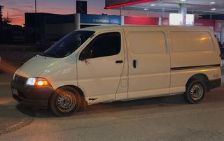 Κλούβα Toyota 2003 D4