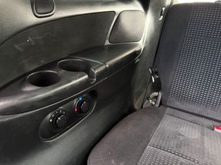 Mazda MPV 2005 7 ΘΈΣΙΟ ΠΛΗΡΩΜΈΝΑ ΤΈΛΗ2026-thumb-111