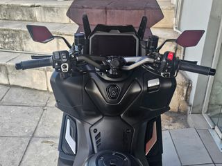ΣΕΤ ΚΑΘΡΕΠΤΕΣ RIZOMA STEALTH MAX YAMAHA T-MAX 560 2025-2026-thumb-10