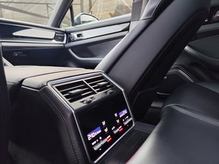 Porsche Panamera 2021 4 E-HYBRID PLATINUM EDT | BOSE | PANORAMA | HEAD-UP DISPLAY-thumb-27