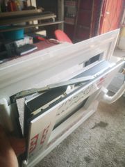 Παράθυρο μπάνιου