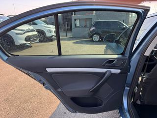 Skoda Octavia 2010 1,4-thumb-26