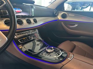 Mercedes-Benz E 300 2020 e Avantgarde Hybrid | Καφέ Δέρμα | Μεγάλο Service | Άριστο-thumb-21