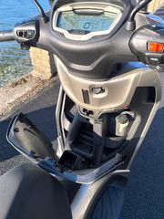 Piaggio Beverly 400 2025-thumb-8