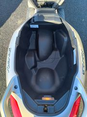 Piaggio Beverly 400 2025-thumb-11