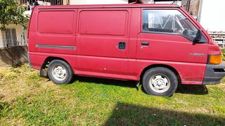 Mitsubishi L300 1987
