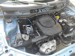 Fiat Punto 2005 1.2-thumb-12