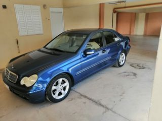 Mercedes-Benz C 200 2003 C200 KOMPRESSOR