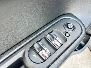 Mini Countryman 2021 1.5lt 102hp ONE COUNTRYMAN MANUAL 'PEPPER PACKET'-thumb-18