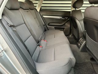Audi A6 2005-thumb-18