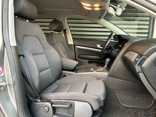 Audi A6 2005-thumb-15