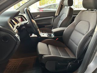 Audi A6 2005-thumb-12