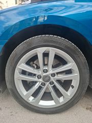 Audi A3 2020-thumb-6