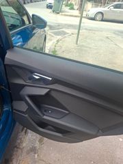 Audi A3 2020-thumb-11