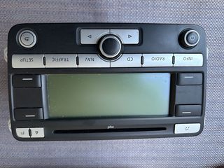 Πωλείται multimedia οθόνη για VW Γνήσια